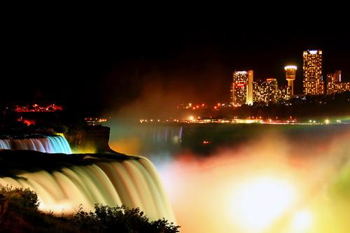 Niagara Falls is lit up as part of the CAA Winter Festival of Lights. © CAA Winter Festival of Lights